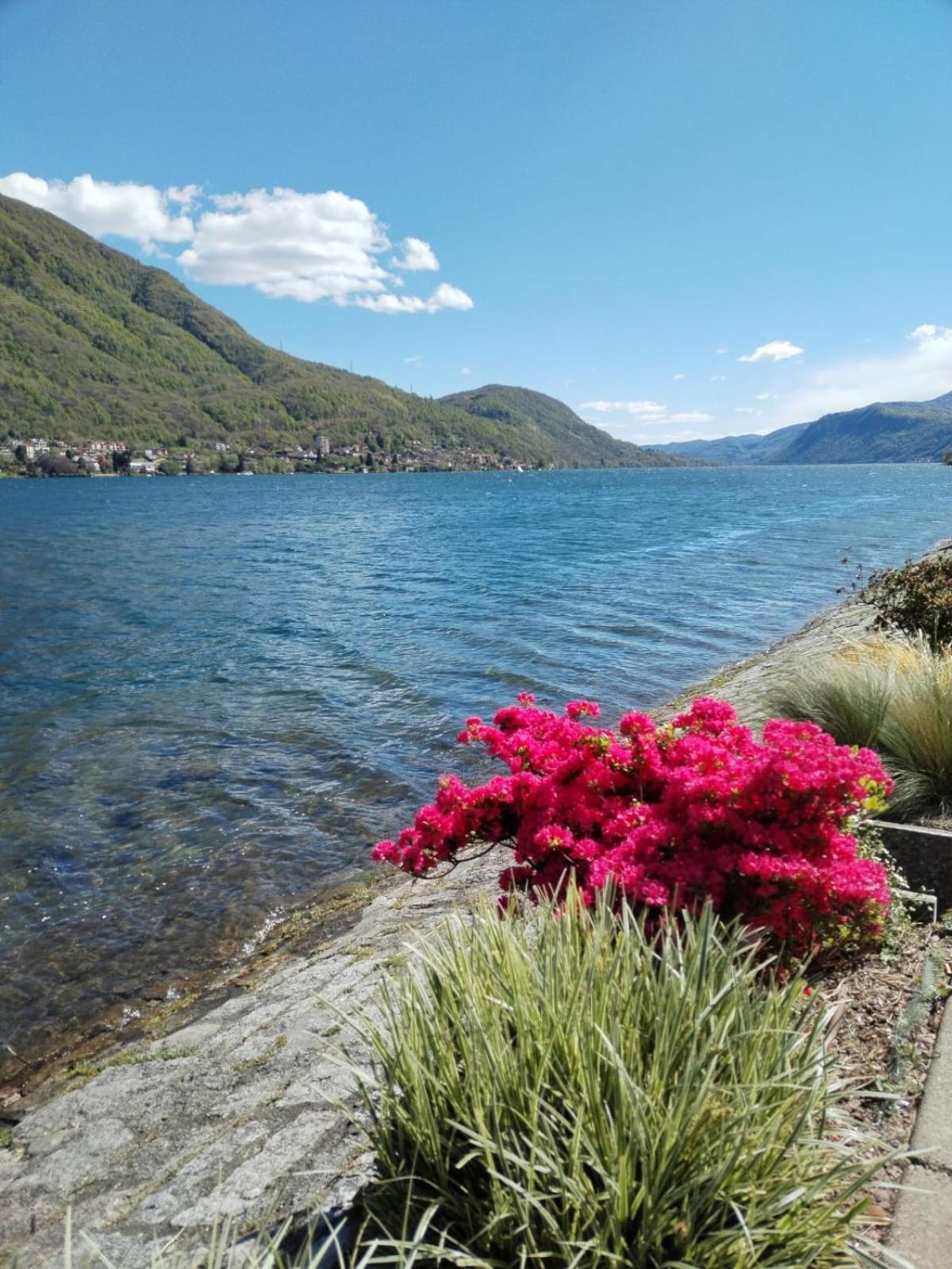 Un Balcone Sul Lago أومغنا المظهر الخارجي الصورة