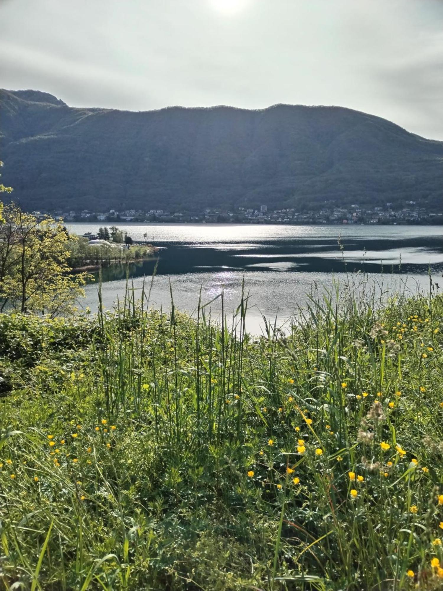 Un Balcone Sul Lago أومغنا المظهر الخارجي الصورة