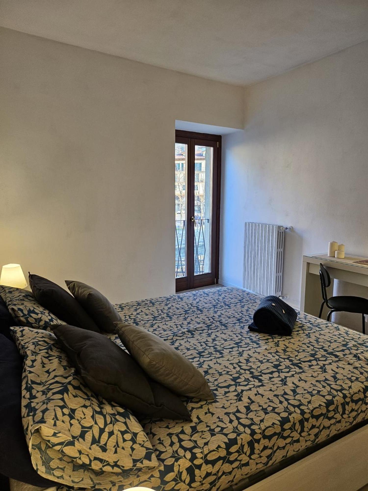 Un Balcone Sul Lago أومغنا المظهر الخارجي الصورة